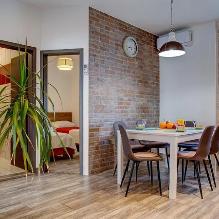 Laura With Terrace Apartament Vodnjan