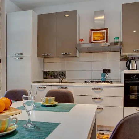 Apartament Laura With Terrace Vodnjan