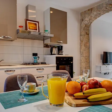 Apartament Laura With Terrace Vodnjan